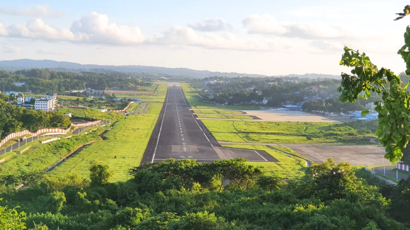 Joggers Park Airport View